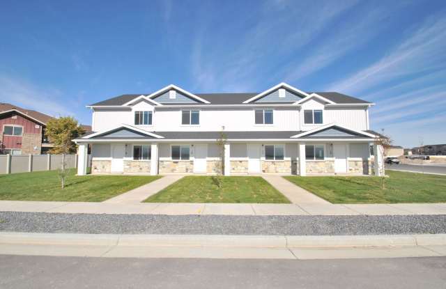 315 N 2650 W #9 Tremonton photos photos