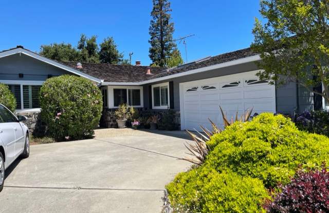 Vintage Los Altos Ranch home, GREAT "walk to school"neighborhood.  Easy commute location close to 85/280 photos photos