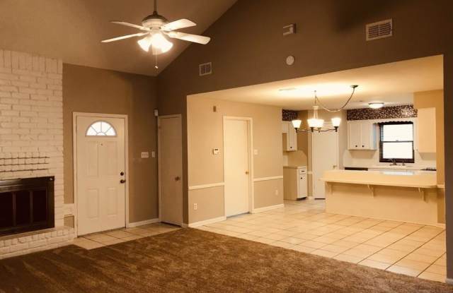 4122 Sweet Gum Trail Gallery 3