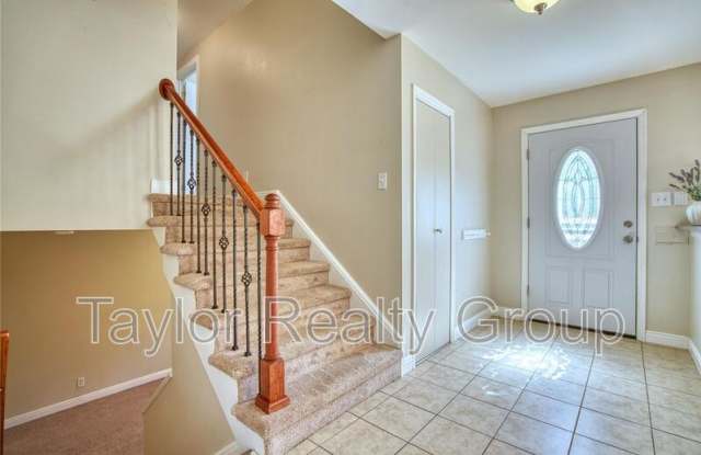 10469 Ronald Lane Gallery 4