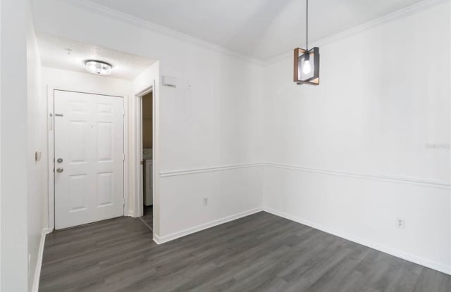 14316 Fredricksburg Drive Gallery 3