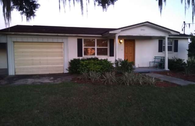 10411 McIntosh Road, Gallery 4