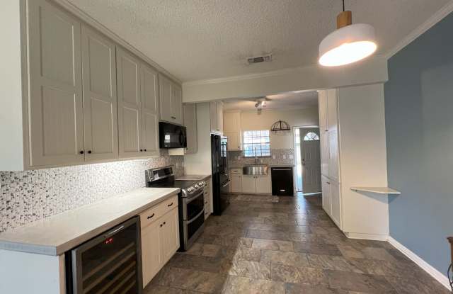 Mid City Condo Gallery 3