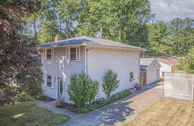 5270 Cornell Ave - 5270 Cornell Avenue, North Ridgeville, OH 44039