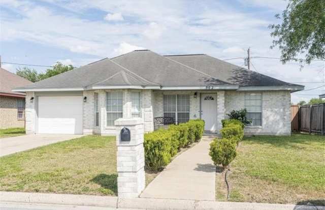 502 Golden Drive photos photos