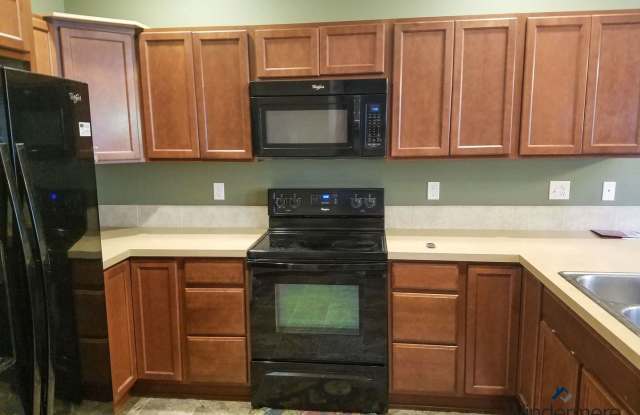 25867 Arklow Place NE Gallery 4
