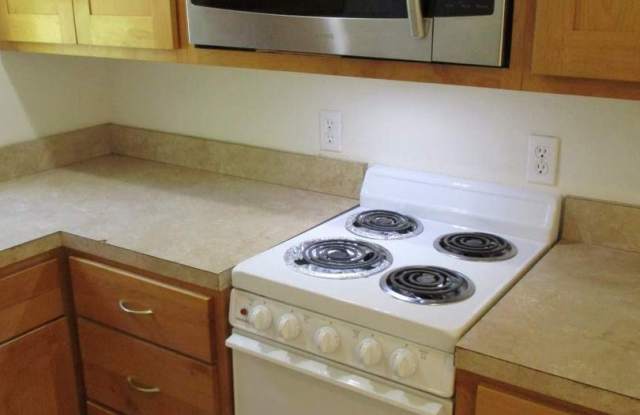 10219 Creviston Drive NW (Upper Lever of Duplex) Gallery 2