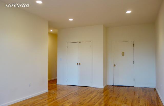 123 Putnam Avenue Gallery 2