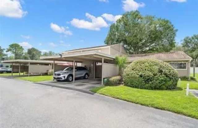 8608 LAKE ISLE DR, #169, TEMPLE TERRACE, FL 33637 photos photos