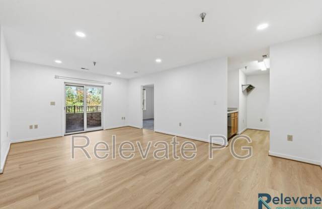 14720 Village Square Pl - 14720 Village Square Place, Woodlake, VA 23112