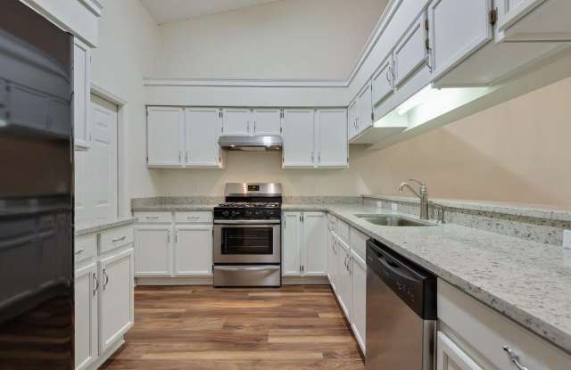 3538 Killarney Plaza Drive Gallery 4