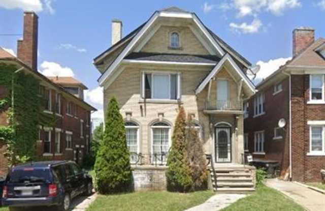 2304 Hazelwood Street - 2 photos photos