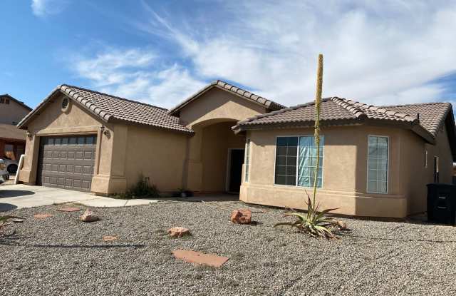 San Luis AZ Home with Large Fenced Lot - 3 Bedroom 2 Bath photos photos
