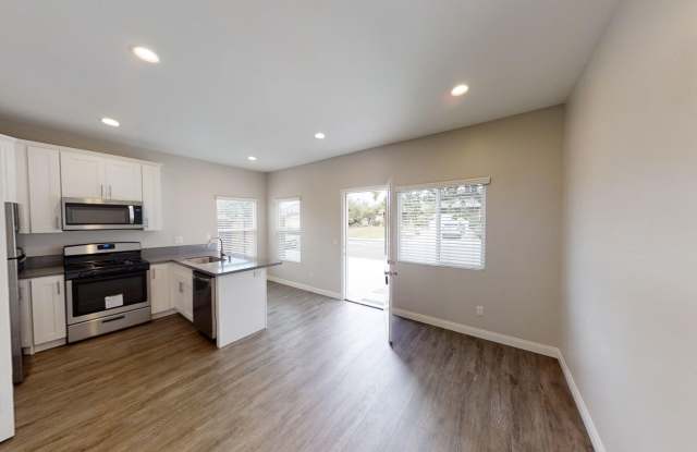 SDSU 3BD House – Walk to Campus, Prime Student Location Gallery 4