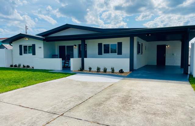 Beautifully updated 3 bedroom home - in Eau Gallie Area photos photos