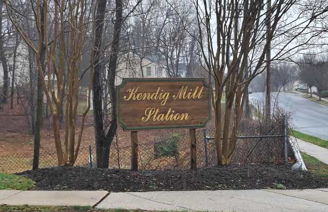 437 WOODHILL Drive photos photos