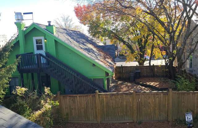 *June 2027* - 1 Bedroom off the B-line, only 1 block from Kirkwood! Gallery 1