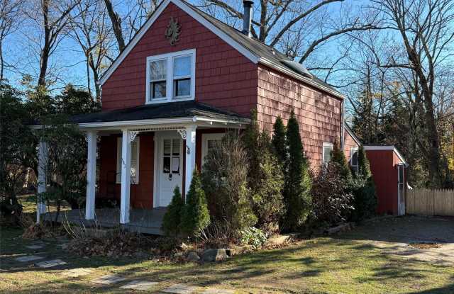 182 Maple Hill Road photos photos