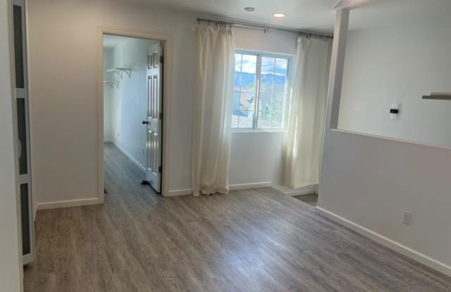 5378 Blair View Gallery 2