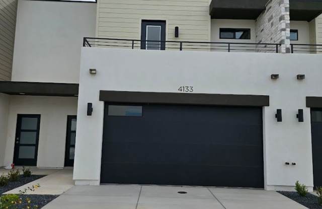 New Three Bedroom Town Home-Crimson Park photos photos New Three Bedroom Town Home-Crimson Park photos photos