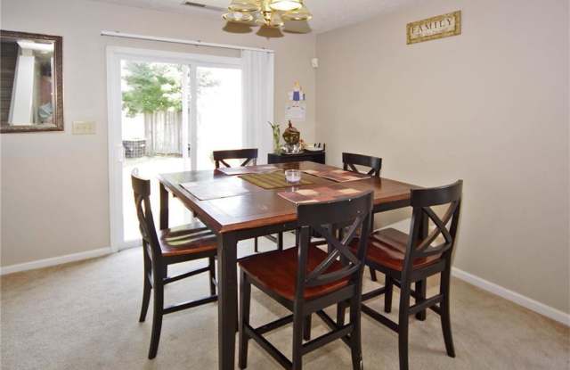 660 MOUNTAIN PINE Drive Gallery 3