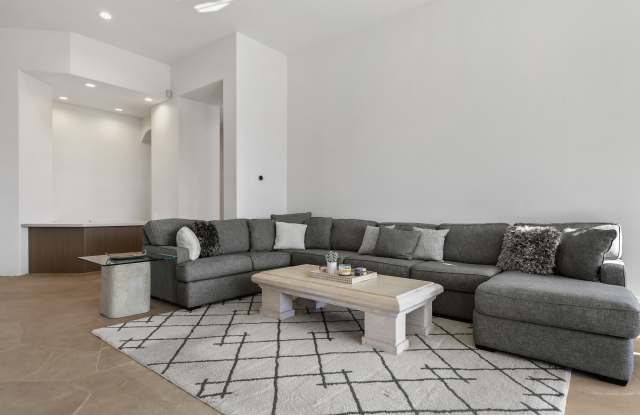 80335 Merion Gallery 4