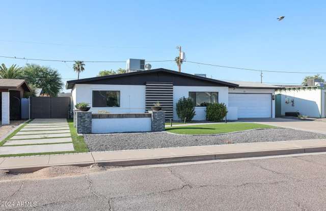 3213 E Emile Zola Avenue photos photos