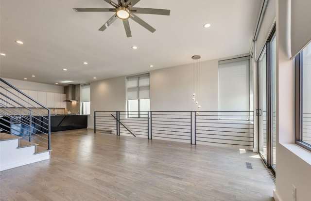 Luxury Modern Contemporary 3 Bedroom 3.5 Bathroom Home in "SOSA" District/ Downtown OKC photos photos Luxury Modern Contemporary 3 Bedroom 3.5 Bathroom Home in "SOSA" District/ Downtown OKC photos photos