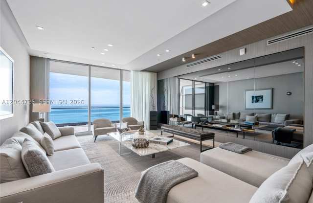 9349 Collins Ave Gallery 1