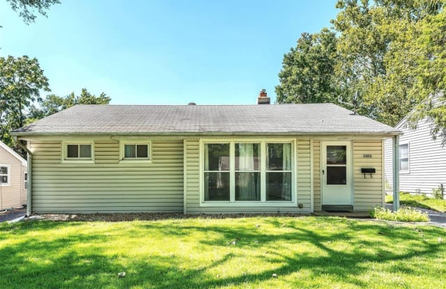 2803 Bremerton Road - 2803 Bremerton Road, Brentwood, MO 63144
