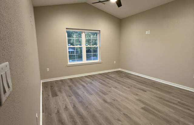 2155 W. Mill Road Unit 109 Gallery 4