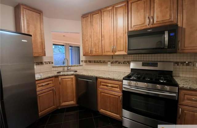 510 Sunshine Court Gallery 1