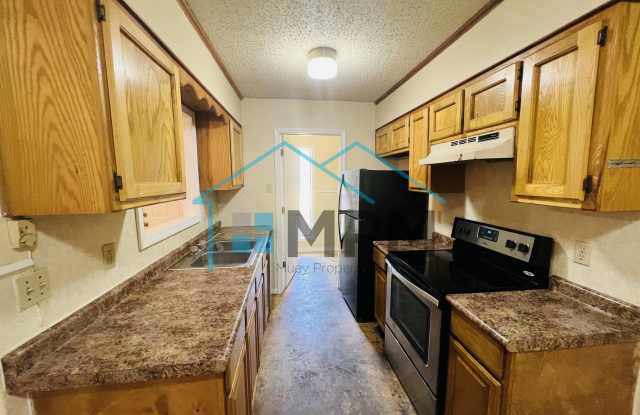 304 Woodale Dr. - B Gallery 2