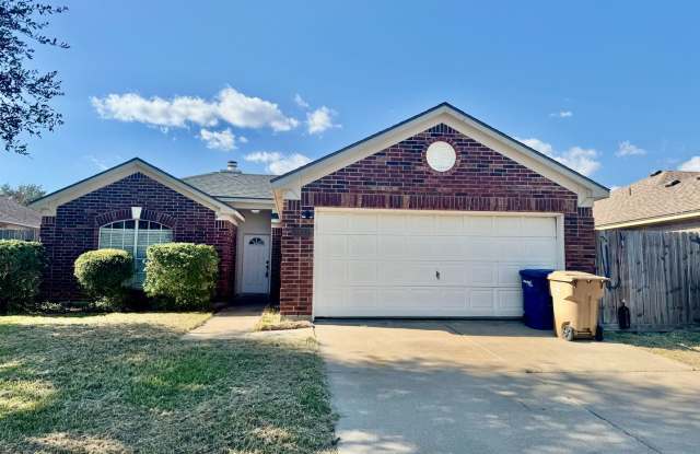 Charming Southside Home Near TAMU-CC and Veterans Memorial! - 7833 Elk Drive, Corpus Christi, TX 78414