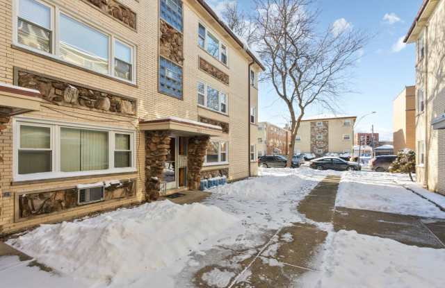 4927 N LESTER Avenue - 4927 North Lester Avenue, Chicago, IL 60630