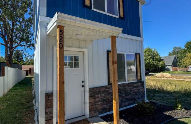 DOG FRIENDLY, 1 BED/ 1 BATH SINGLE FAMILY HOME Gallery 1