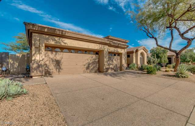 6602 E GELDING Drive Gallery 2