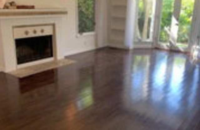 8585 Airdrome Street Gallery 2