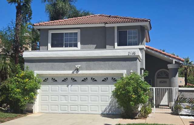 Corona 3 Bedroom, 2.5 Bath House for Lease - Remodeled, Highly Upgraded Gallery 1