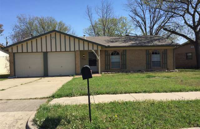 6936 Declaration Street - 6936 Declaration Street, Watauga, TX 76148