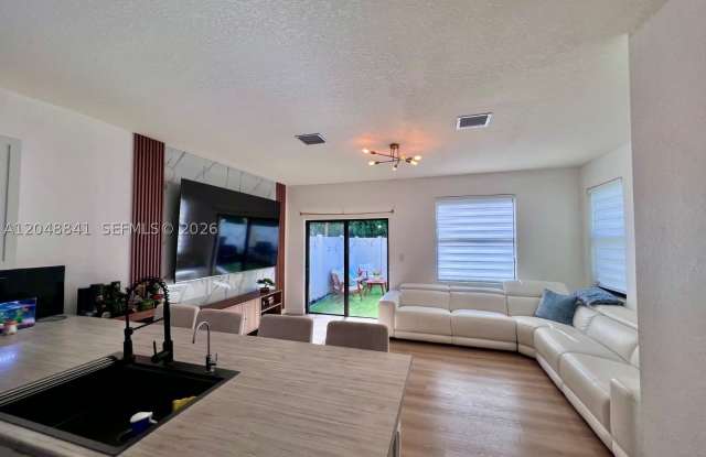 10939 W 32nd Ln photos photos 10939 W 32nd Ln photos photos