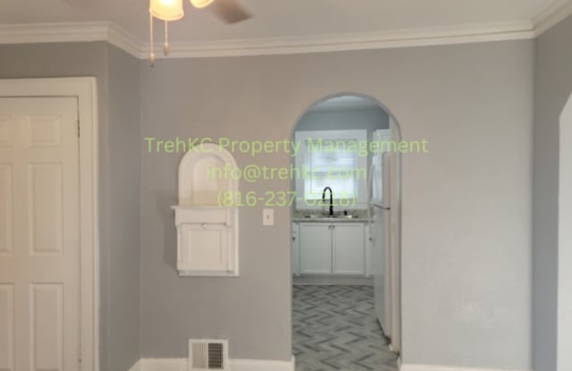 5823 Forest Avenue - 5823 Forest Avenue, Kansas City, MO 64110