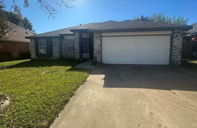 920 Tennis Villa Drive - 920 Tennis Villa Drive, Arlington, TX 76017