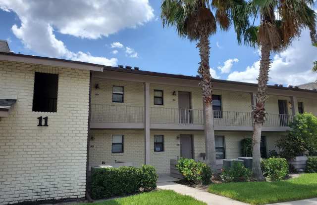 3032 PLAZA TERRACE DR - 3032 Plaza Terrace Drive, Orlando, FL 32803