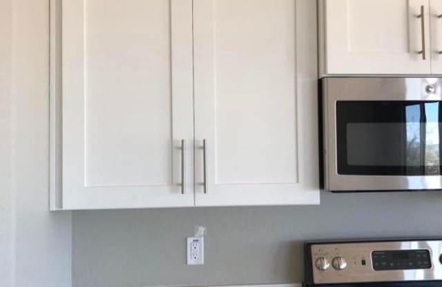 16398 E DIXILETA Drive Gallery 3