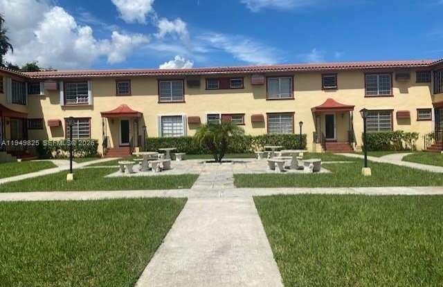 661 SW 11th St photos photos 661 SW 11th St photos photos