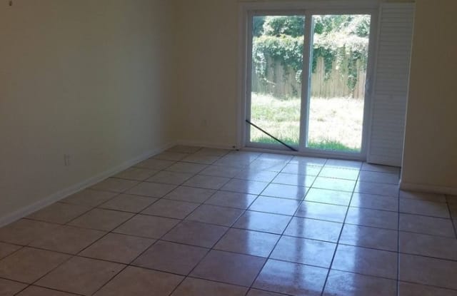 403 Lower 8th Avenue South - 403 Lower 8th Avenue South, Jacksonville Beach, FL 32250