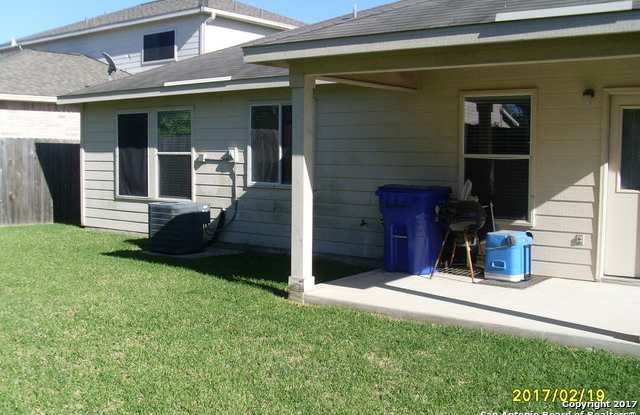 128 Crest Bluff Gallery 2