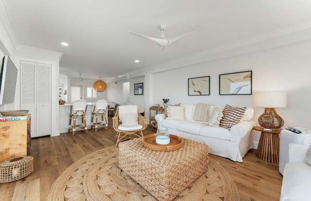 33 S Ocean Avenue - 33 South Ocean Avenue, Palm Beach Shores, FL 33404