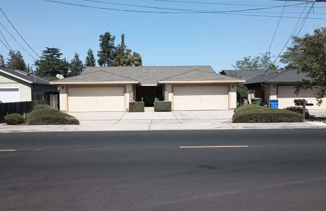 163 Wayside Dr - 163 Wayside Drive, Turlock, CA 95380